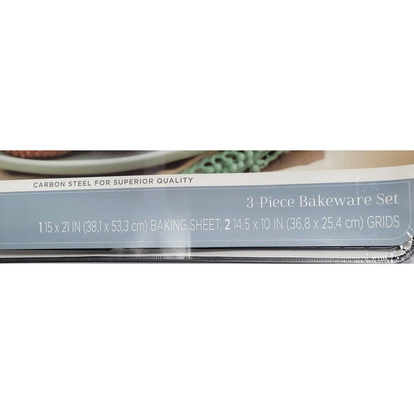 Wilton Ultra Bake Professional Carbon Steel - 3 Piece Bakeware Set - Picture 4 of 8